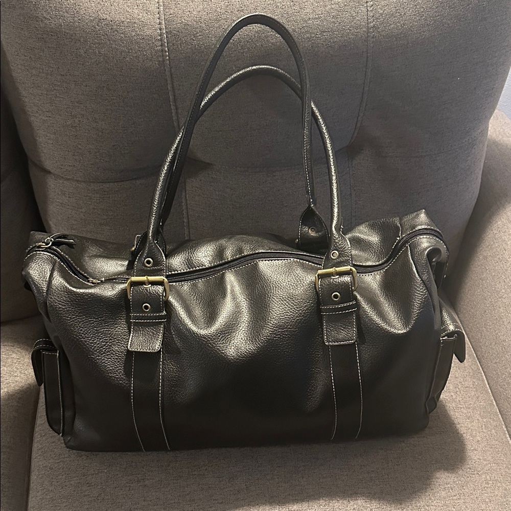 Bueno Black Travel Bag
